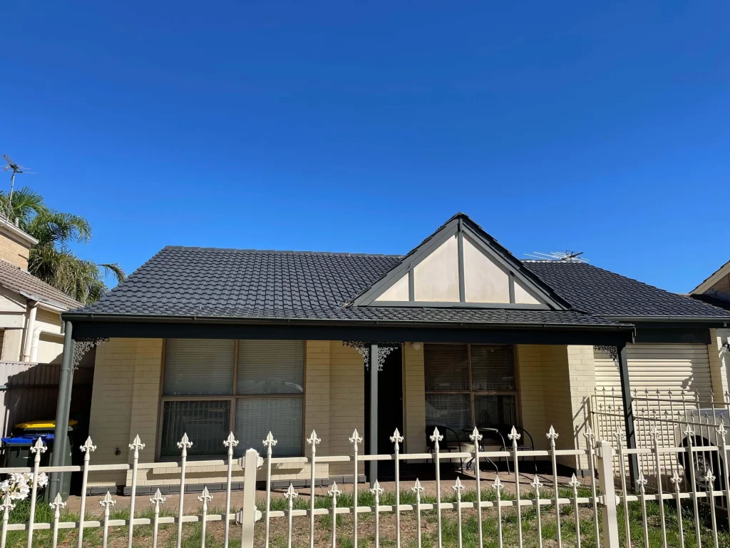 The Do's and Don'ts of Tile Roofs During Adelaide Summers